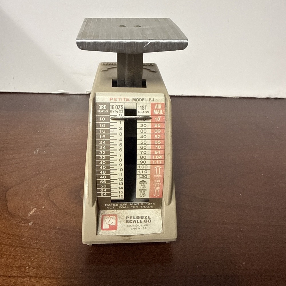 Vintage Pelouze PETITE Model P-1 Postage Scale ( Rates eff. March 2, 1974 )